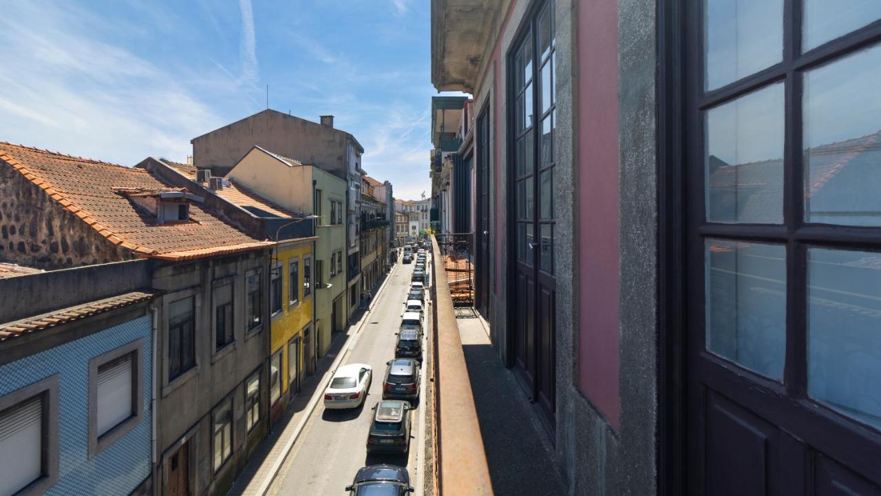 Porto 61 - Bright 2Br W/ Balcony By Lovelystay Ngoại thất bức ảnh
