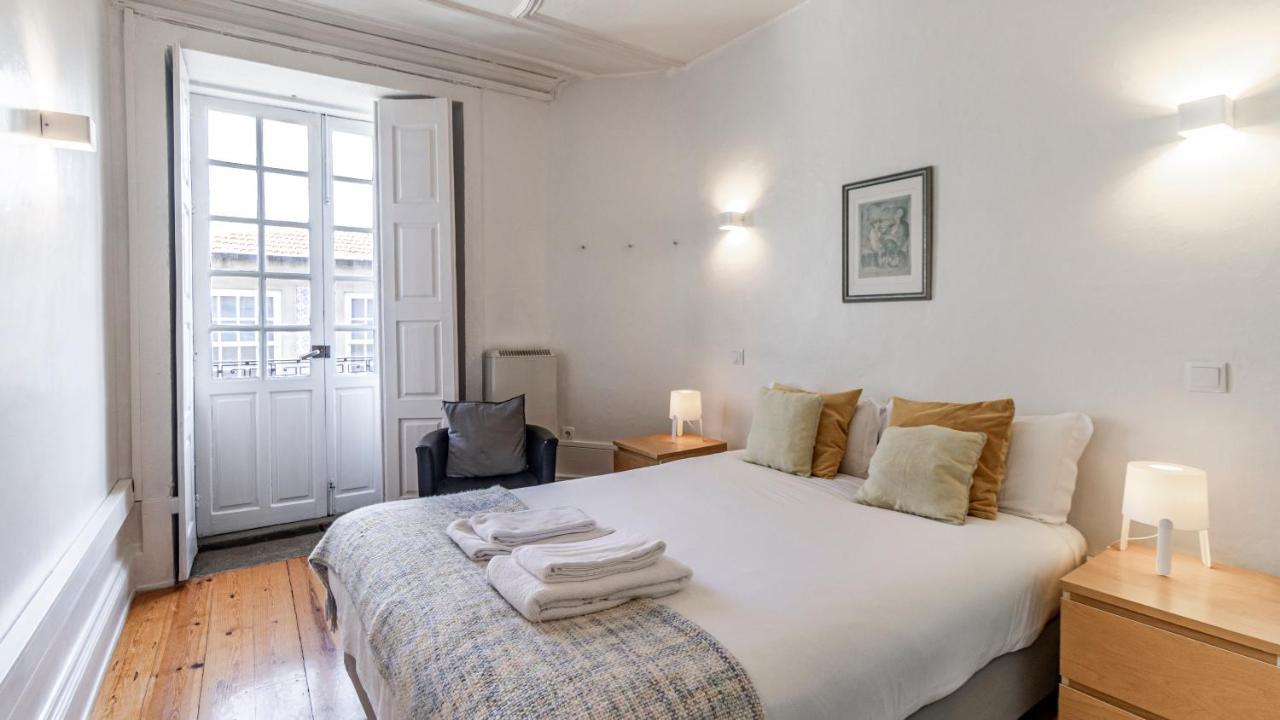 Porto 61 - Bright 2Br W/ Balcony By Lovelystay Ngoại thất bức ảnh