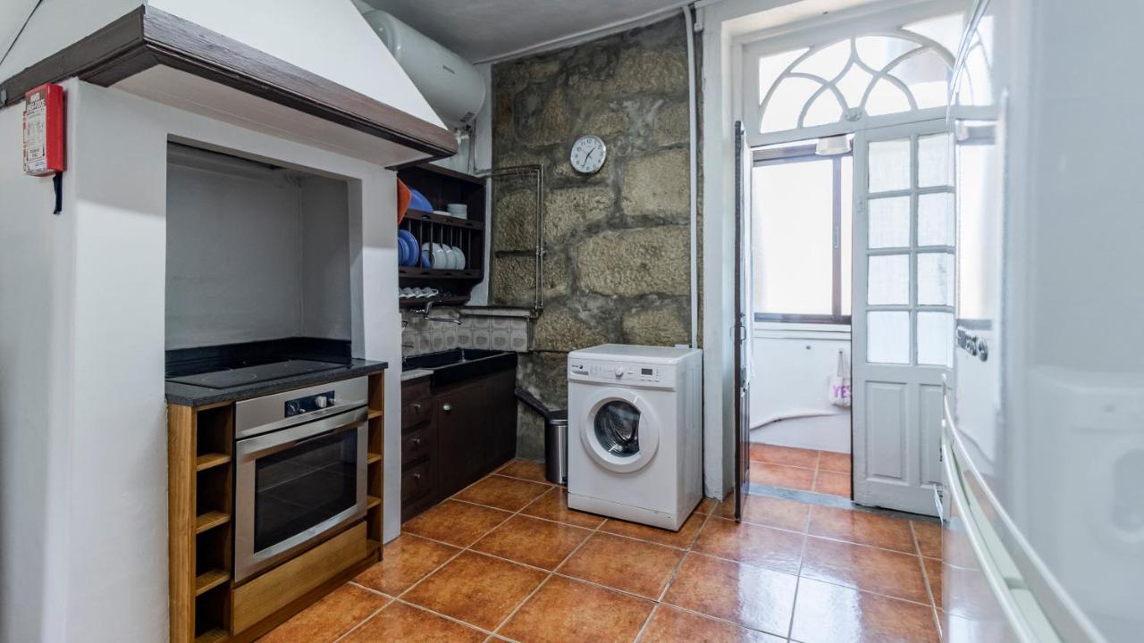 Porto 61 - Bright 2Br W/ Balcony By Lovelystay Ngoại thất bức ảnh